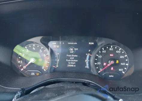 2024 Jeep Compass Trailhawk 4X4 z USA, uszkodzony, nr VIN 3C4NJDDN9RT129757